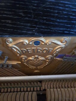 Pianino Petrof na prodej - 4