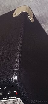 Kombo Fender champion 40 s pedalem - 4