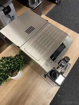 Kávovar De’Longhi PrimaDonna Deluxe - 4