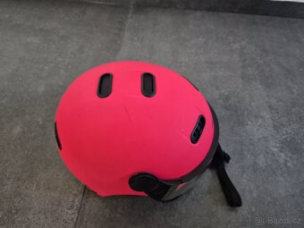 Lyžařská helma - 4