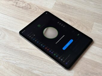 Apple iPad Pro 11 256Gb Wifi / Cellular + Smart Keyboard - 4