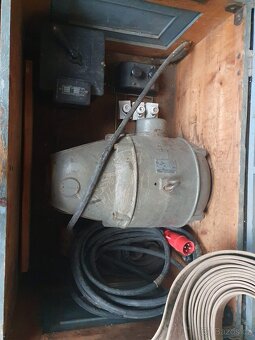 Historický kroužkový motor. - 4