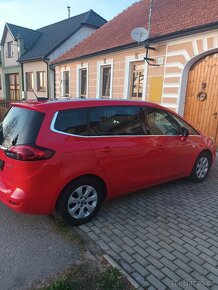 Opel Zafira TOURER - 4