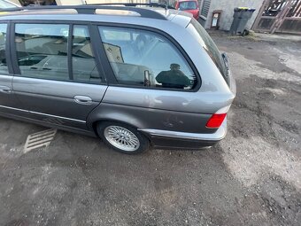 BMW E39 320iA - 4