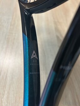 TENISOVÁ RAKETA HEAD GRAVITY MP L 2025 - 4