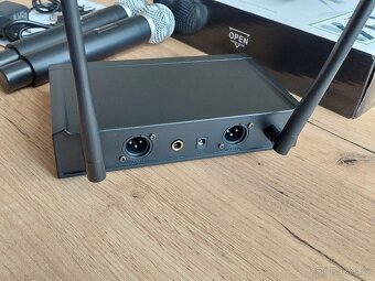 Bezdrátový mikrofonní systém Debra Audio PRO VM302 - 4