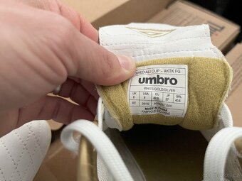 Nové kopačky Umbro - 4