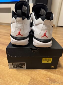 Jordan 47,5 - 4