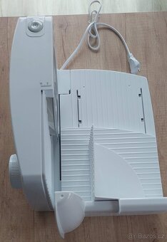 Kráječ na chleba ZELMER ZFS1017 - 4