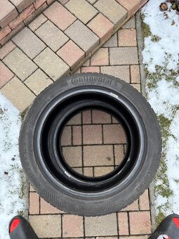 Pneumatiky zimní Continental 225 50 r18 95% vzorku - 4