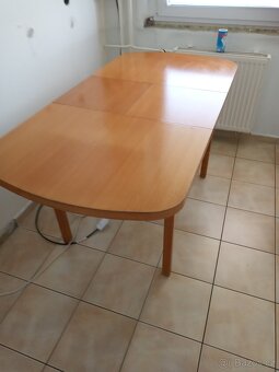 Prodáme jídelní stůl rozkládací - 4
