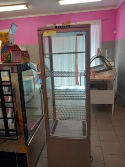 Prodam vybaveni z cukrarny - 4