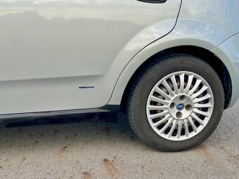 Prodám Fiat Grande Punto 1,2 - 4