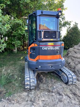 Pásový Bagr Develon DX35Z7 - 4