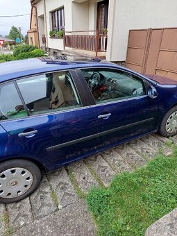 Golf V 1.6 - 4