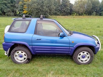 Toyota RAV4 2.0 4x4 - 4