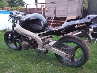 2X Kawasaki ZX-9R Ninja Motory + díly - 4