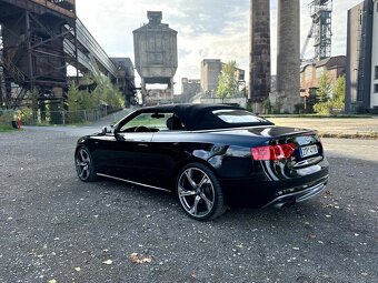 Audi S5 Cabriolet 3.0 V6 TFSI quattro, 245 kW, automat, 2011 - 4
