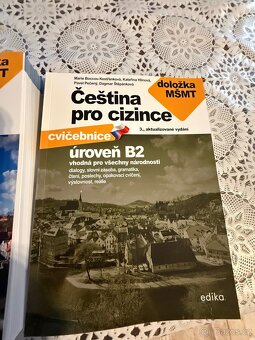 Čeština pro cizince, B2 Učebnice +sešit - 4