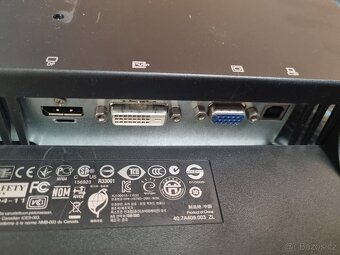 LCD monitor HP Compaq LA2405x⭐ - 4