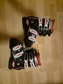 Dětské přeskáče NORDICA, 22cm délka stélky - 4