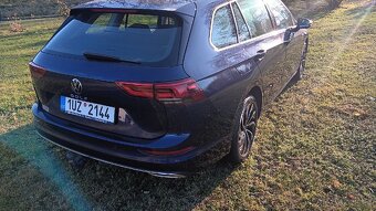 Volkswagen golf 8 2021 - 4