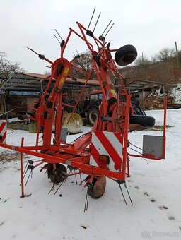 Obraceč sena Kuhn GE 6502 - 4