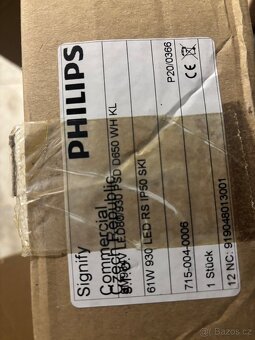 Světla Philips 2x a sušák rukou - 4