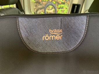 autosedačka Britax Römer Dualfix 2R - 4