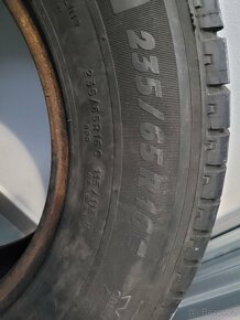 pneu 235/65R16C MICHELIN - 4
