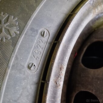 4ks zimnich kol na opel corsa 155/80r13 pekny stav - 4