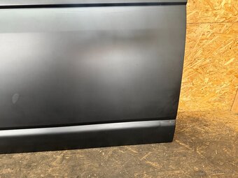 BOČNÍ POSUVNÉ DVEŘE VOLKSWAGEN T5 - 4