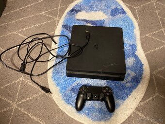 PlayStation 4 Slim 500GB - 4