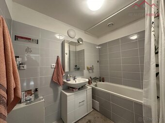 Pronájem bytu 2+kk (50 m2) Žižkovo náměstí, Chomutov - 4