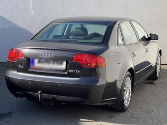 Audi A4 1.9 TDi , 85 kW nafta, 2007 - 4