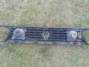 VW Golf 2 mk2 - přední maska - 4