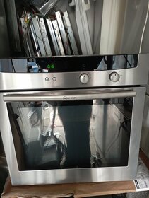 Prodam vestavenou troubu neff - 4