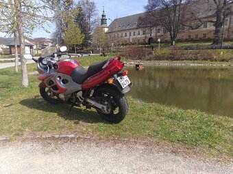 Suzuki GSX 750 - 4