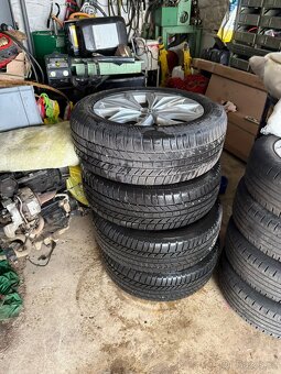 VW 235/55 R18 - 4