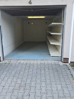 GARÁŽ/ SKLAD PRAHA 5 , UL. KE KOTLAŘCE - 4