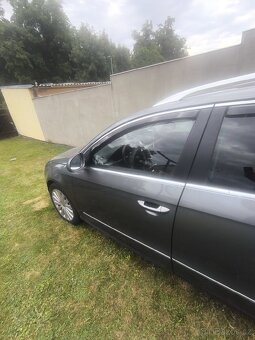 Prodám Passat B6 2.0 TDI 16v bkp - 4