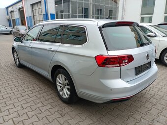 VW Passat B8 Variant 2.0TDI 110kW DSG Full LED 38tkm ACC kam - 4