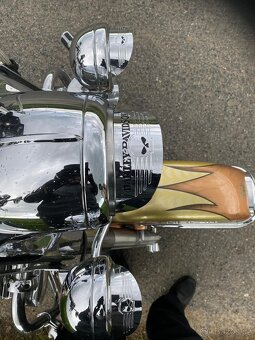 H-D Road King - 4