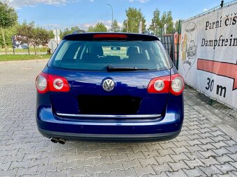 VW Passat B6 - 4