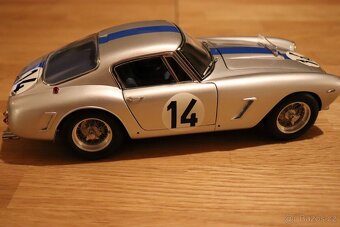 CMC 1:18 Ferrari 250 GT SWB Competizione #14, Le Mans 1961 - 4