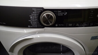 Sušička prádla AEG 9000 AbsolutCare Plus TR958M6CC - 4