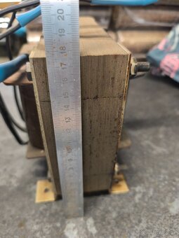 Transformátor 12/24V 50 A - 4