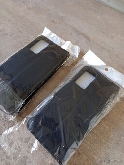 knížkové pouzdro 2x - 4