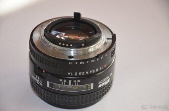 Nikon D7000+18-105 + 50mm 1.4 + 24mm 2.8 - 4