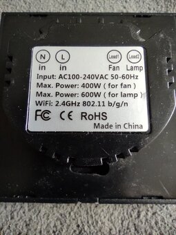 Prodám smart wifi spínač na světlo a stropní ventilátor - 4